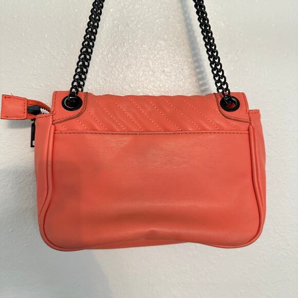 Badgley Mischka Coral Quilted Vegan Leather Shoulder Or Cross Body Pockets Purse - Picture 5 of 16